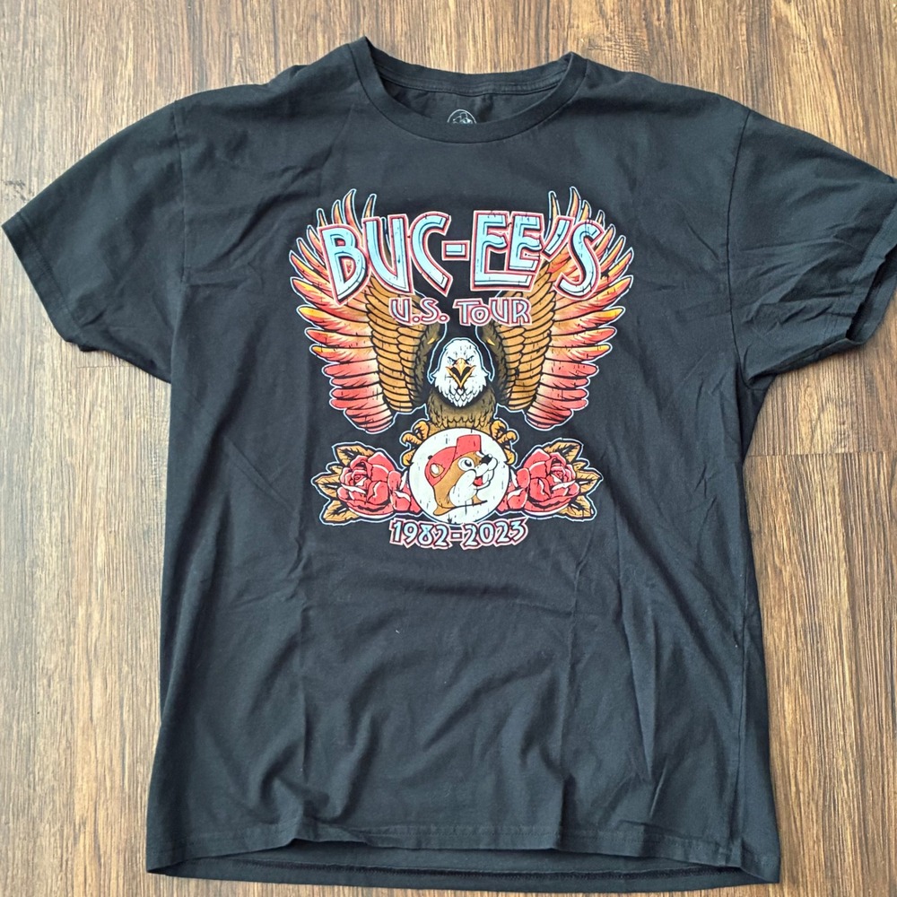 Buc-ee's U.S.‎ Tour T-Shirt Mens Large Black 1982-2023 Graphic Tee